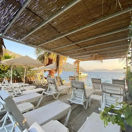 7 Oda Soeguet Bed & Breakfast Marmaris